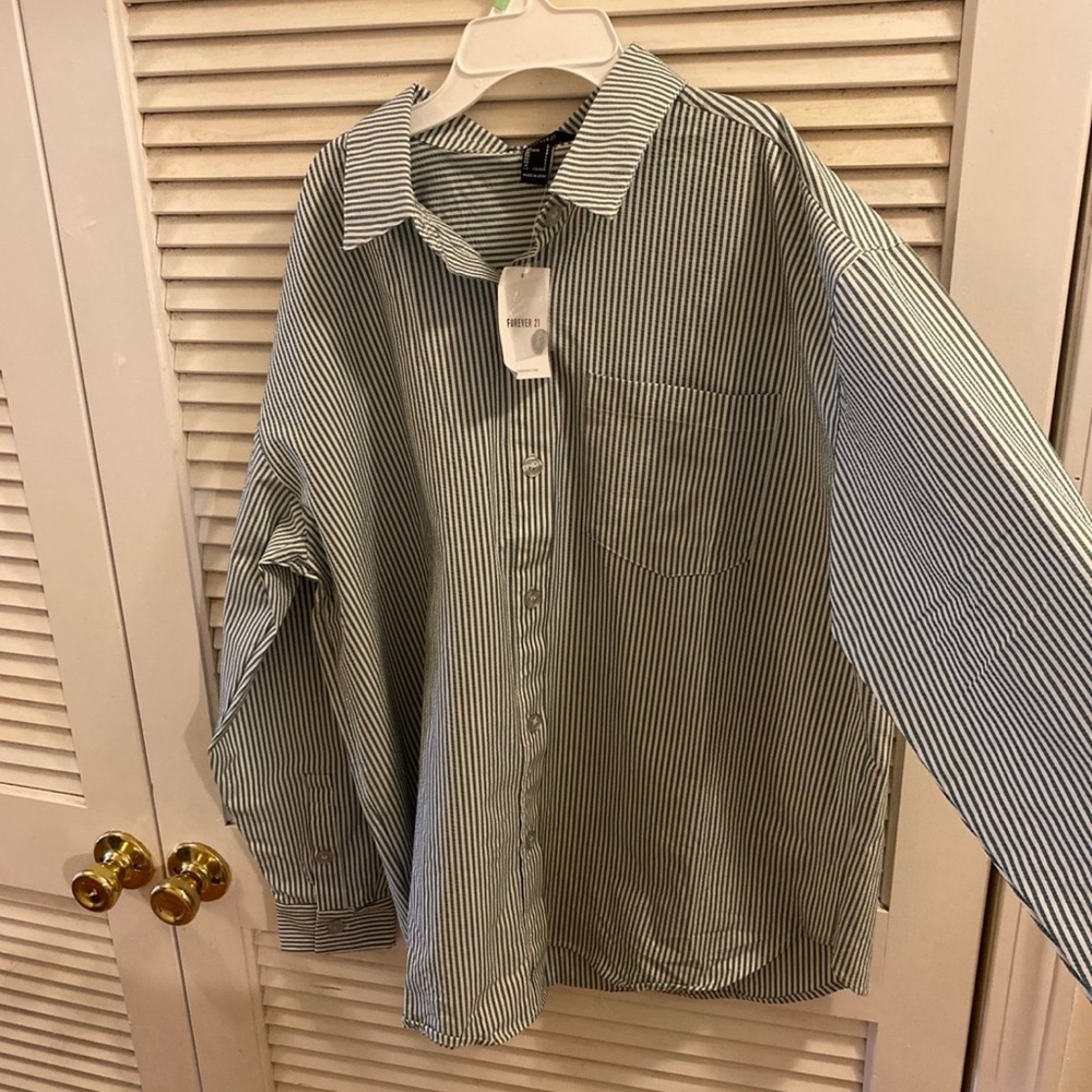 Forever 21 shirt